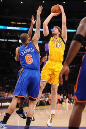 Knicks vs Lakers